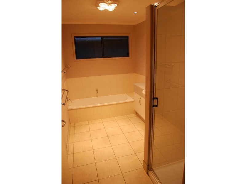 61 Malachi Drive, Kingston TAS 7050