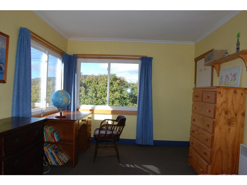 44 Kalang Avenue, Lenah Valley TAS 7008
