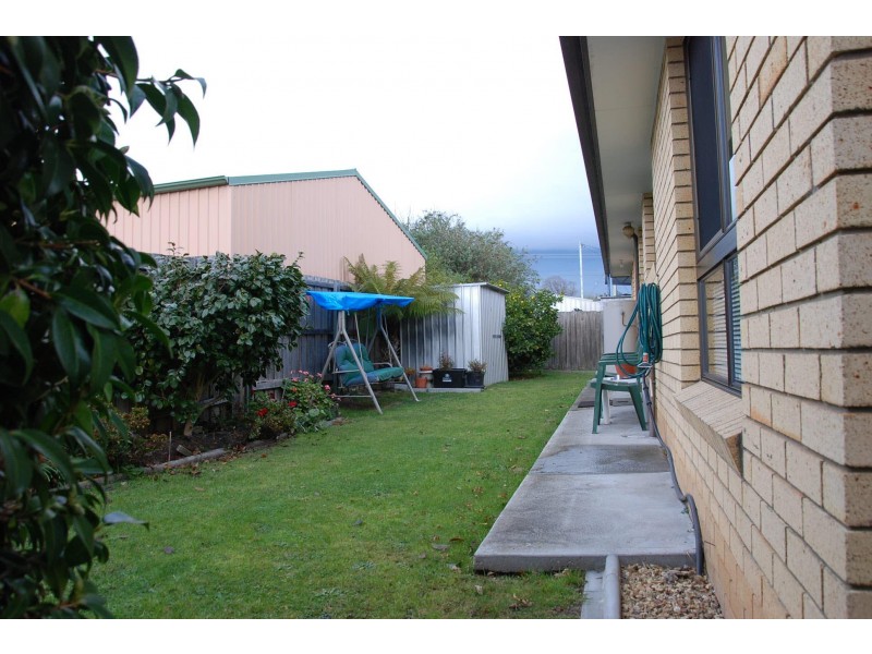 1/3 Brent Street, Glenorchy TAS 7010
