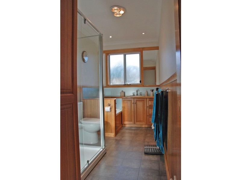 6 Fleming  Street, Glenorchy TAS 7010