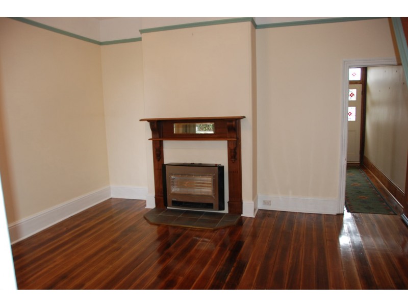 24 Wignall Street, North Hobart TAS 7000