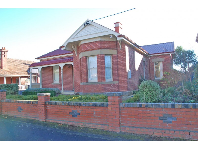 16 Lord Street, Sandy Bay TAS 7005