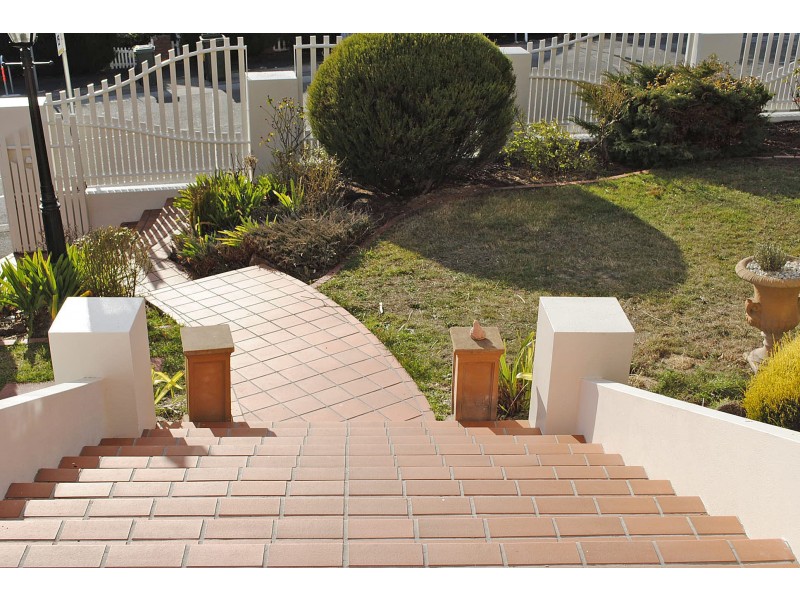 37 Proctors Road, Dynnyrne TAS 7005