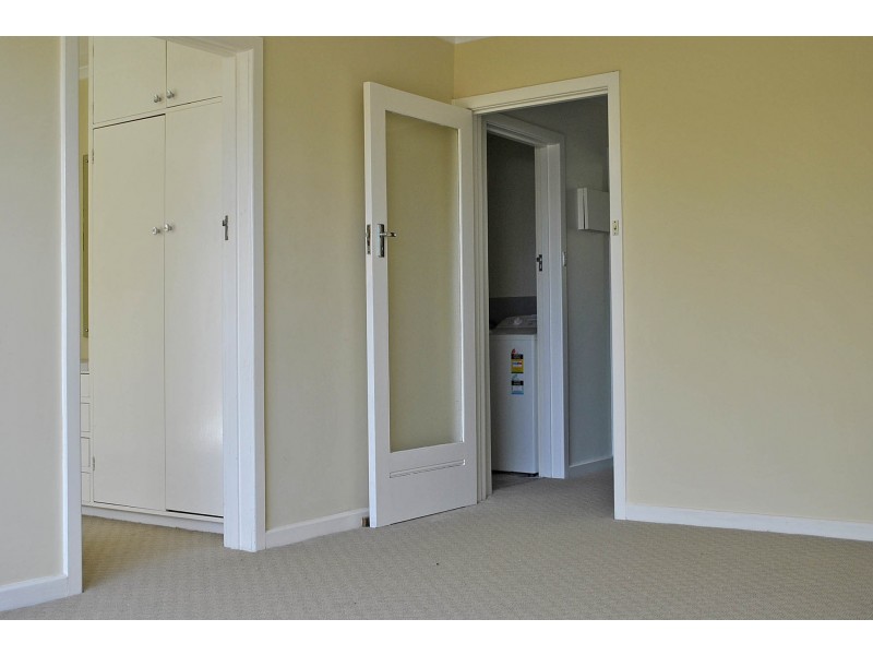2/22A Lord Street, Sandy Bay TAS 7005