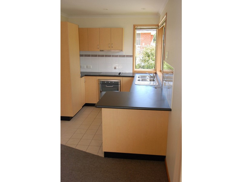 2/53 Summerleas Road, Kingston TAS 7050