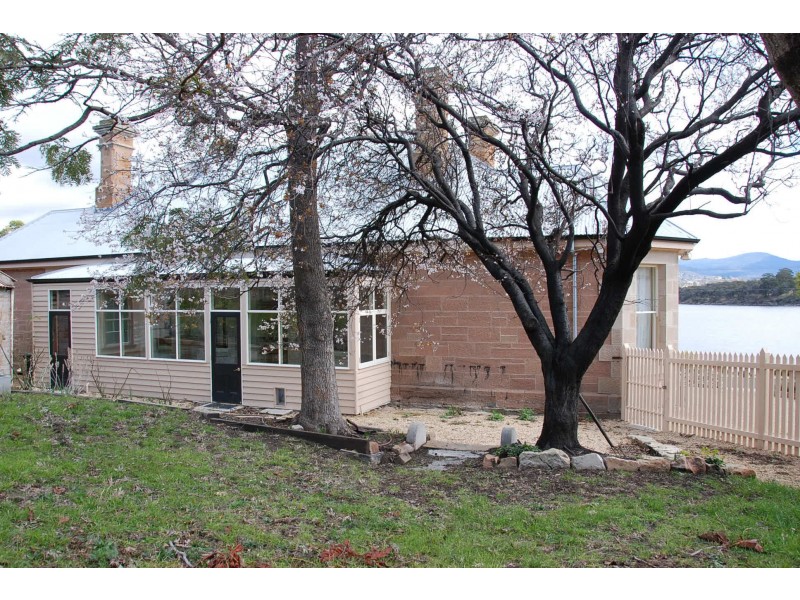 9 Victoria Esplanade, Bellerive TAS 7018