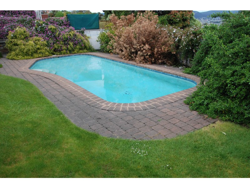 58 Cornwall Street, Rose Bay TAS 7015