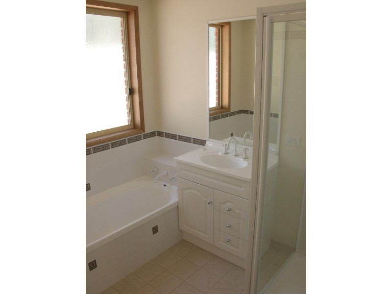 3/53 Summerleas  Road, Kingston TAS 7050