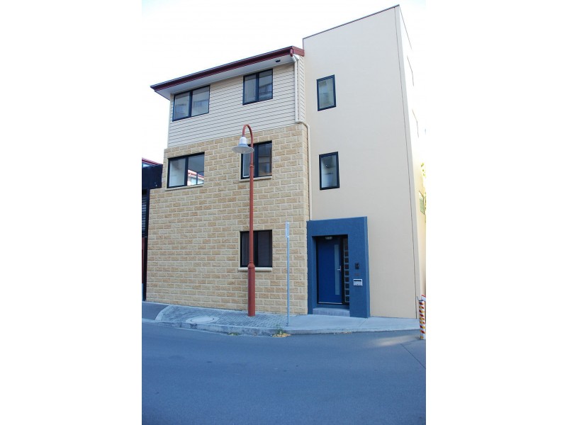 14 Creswell Row, Hobart TAS 7000