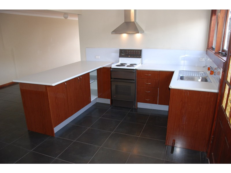 2/11 Kulgoa Place, Blackmans Bay TAS 7052