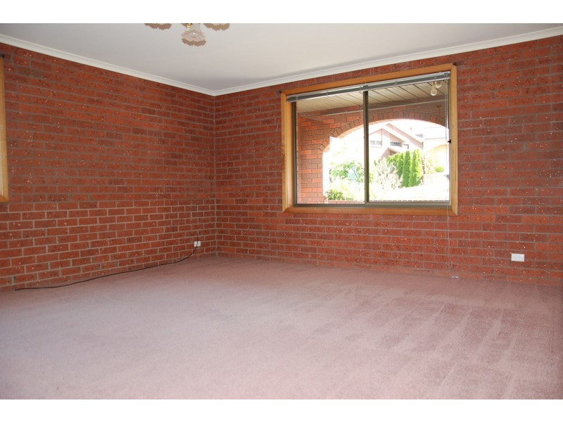 5 Swinton Place, Rose Bay TAS 7015