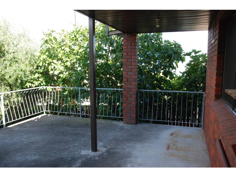 5 Swinton Place, Rose Bay TAS 7015
