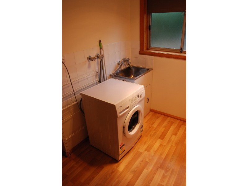 1/65 Doyle Avenue, Lenah Valley TAS 7008