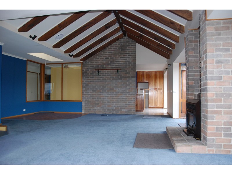 13 Namoi Place, Lenah Valley TAS 7008