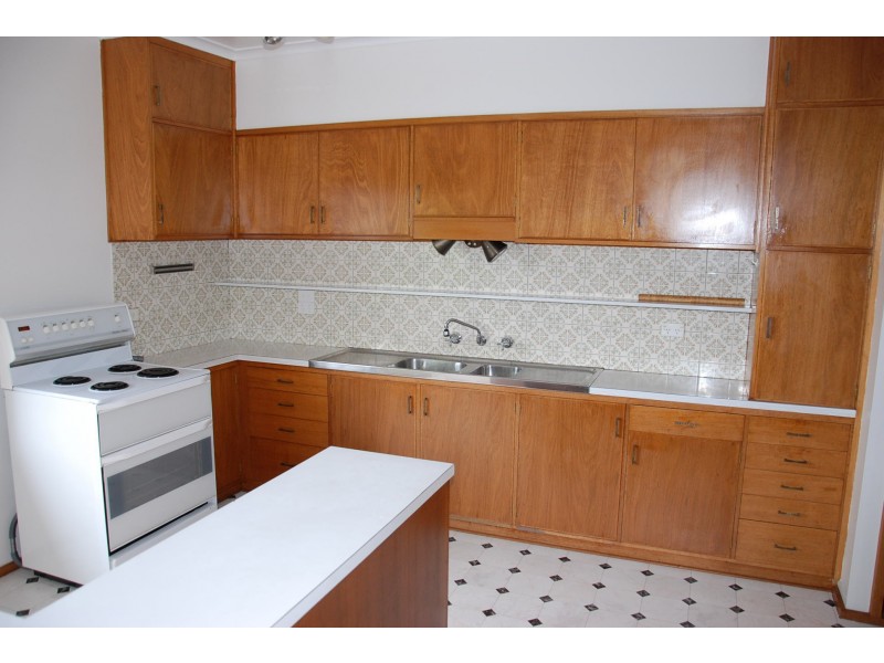 8 Tiersen Place, Sandy Bay TAS 7005