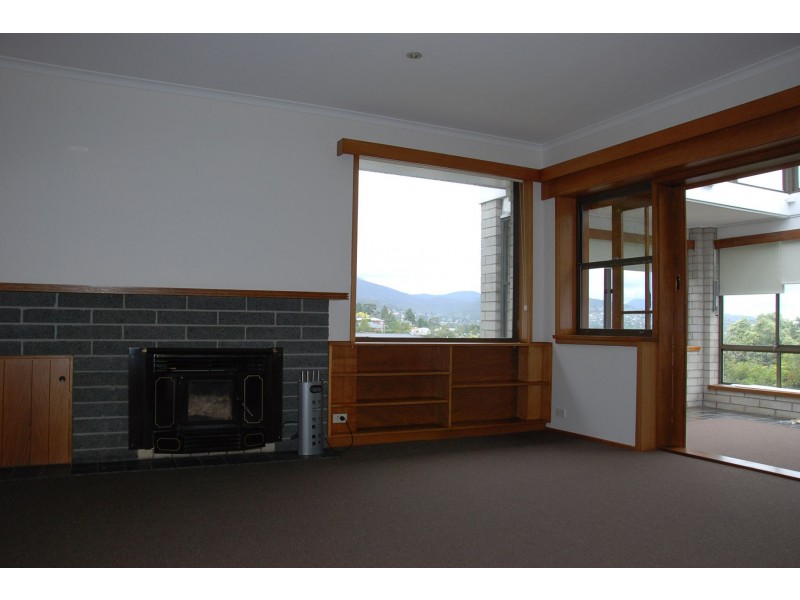 8 Tiersen Place, Sandy Bay TAS 7005