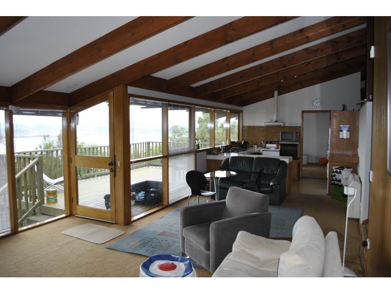 10 Enterprise Road, Sandy Bay TAS 7005