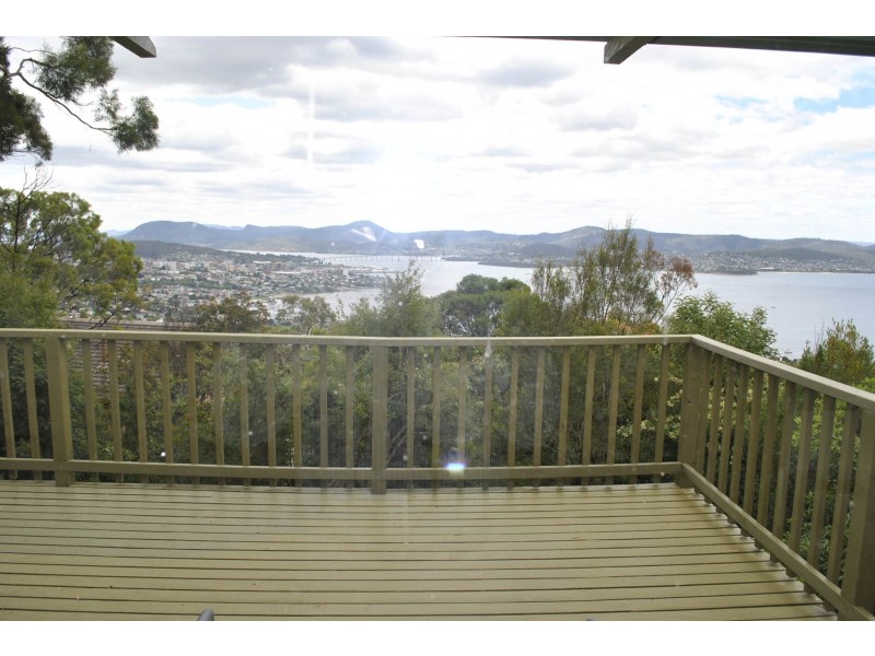 10 Enterprise Road, Sandy Bay TAS 7005