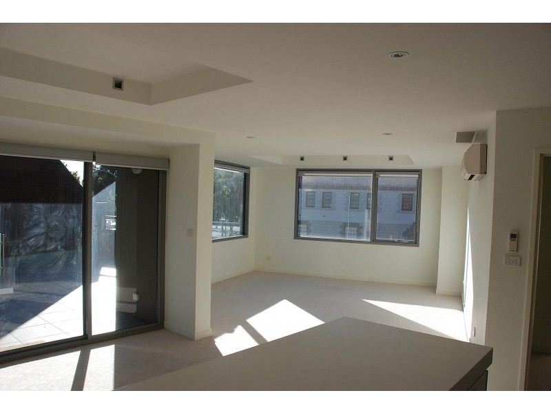 2/81 Macquarie Street, Hobart TAS 7000
