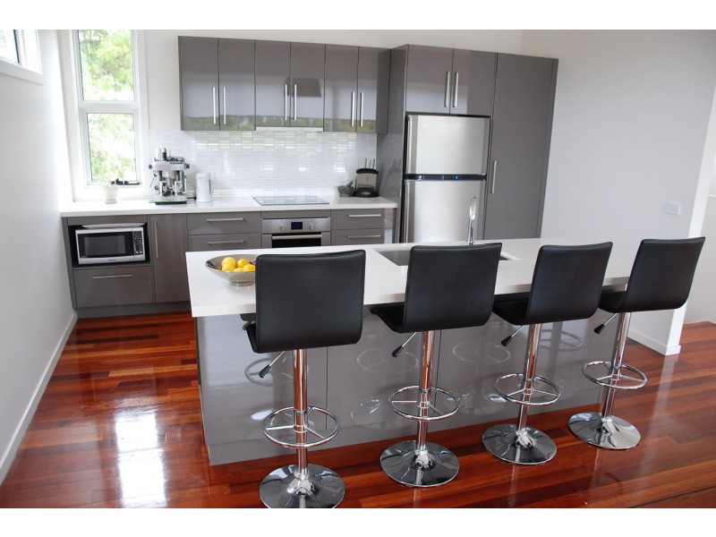 1 Nubeena Crescent, Taroona TAS 7053