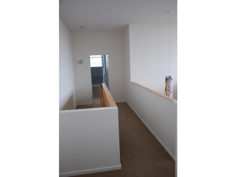 1/196 East Derwent Highway, Lindisfarne TAS 7015