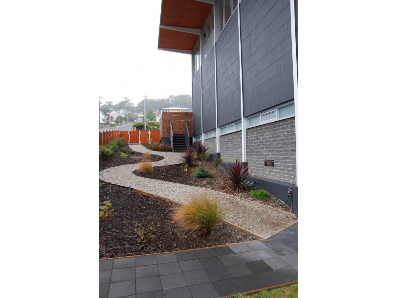 1/196 East Derwent Highway, Lindisfarne TAS 7015