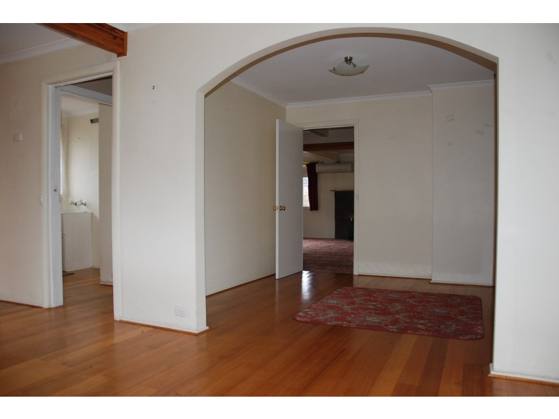 41  Wells  Parade, Blackmans Bay TAS 7052