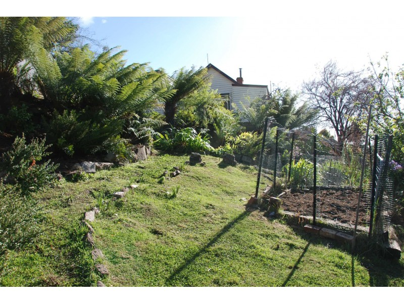 34 Summerhill Road, West Hobart TAS 7000