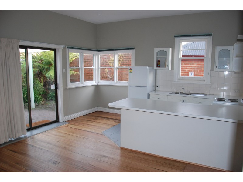 52 Parliament Street, Sandy Bay TAS 7005