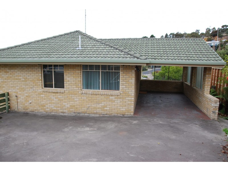 1/22 Summerhill  Road, West Hobart TAS 7000