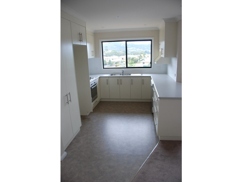 9 Alicia Road, Kingston TAS 7050