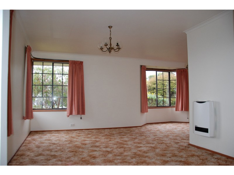 43 Redwood  Road, Kingston TAS 7050