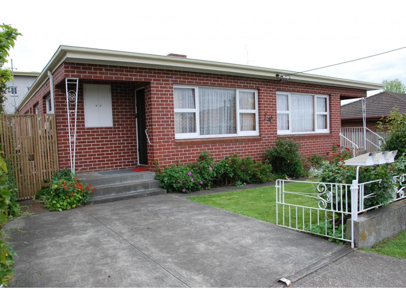 1/6 Marsh Street, New Town TAS 7008