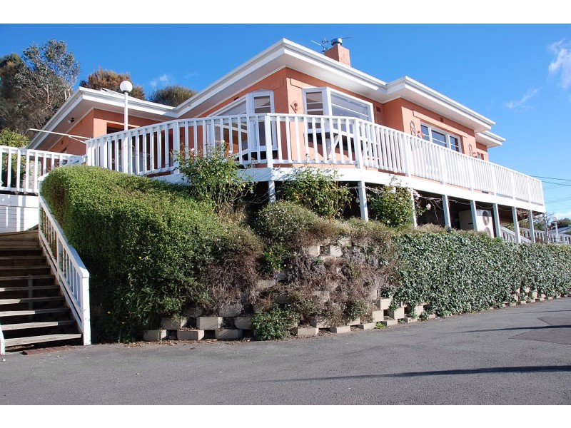 92 Arthur  Street, West Hobart TAS 7000