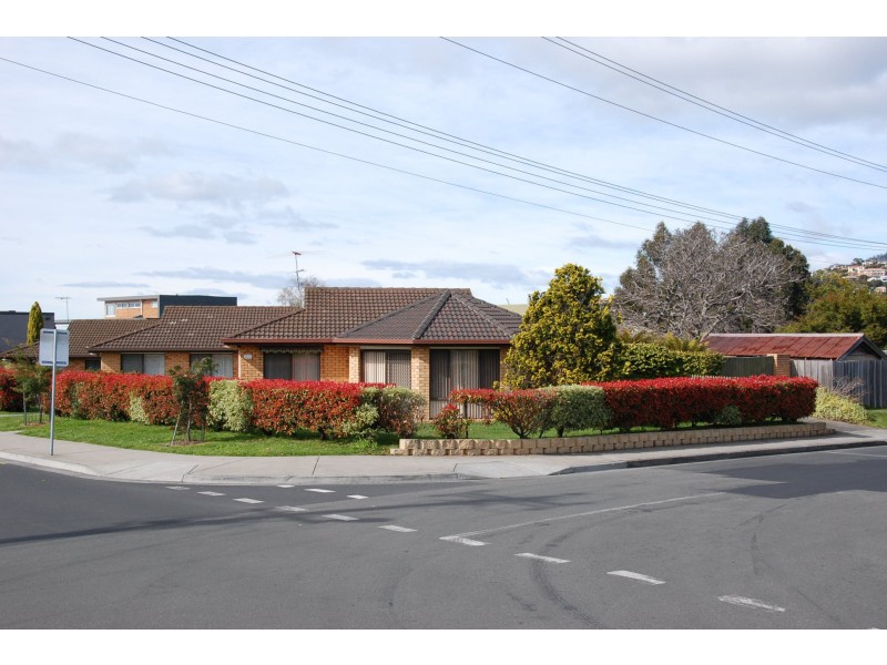 3/35 Wells Parade, Blackmans Bay TAS 7052