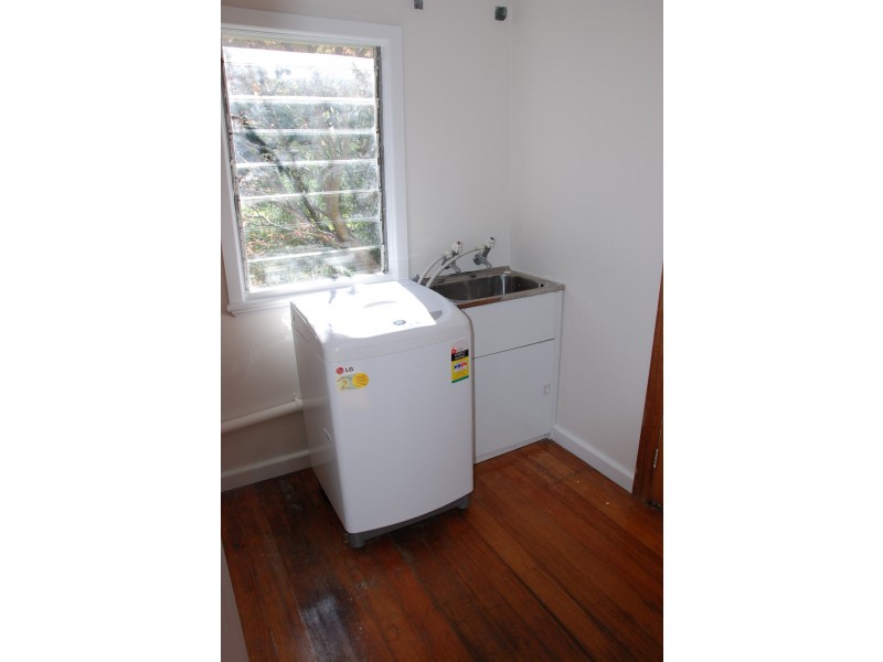 7 Churchill  Road, Taroona TAS 7053