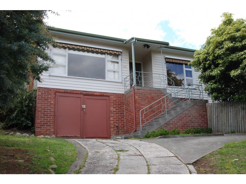 56 Begonia Street, Lindisfarne TAS 7015