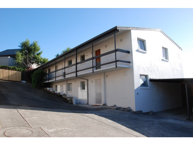 2/249 Bathurst Street, Hobart TAS 7000