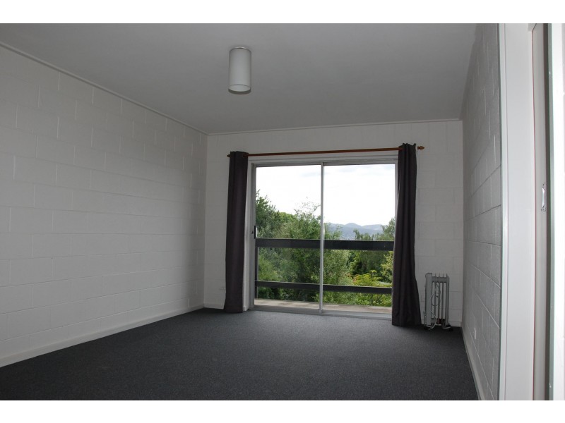 2/249 Bathurst Street, Hobart TAS 7000