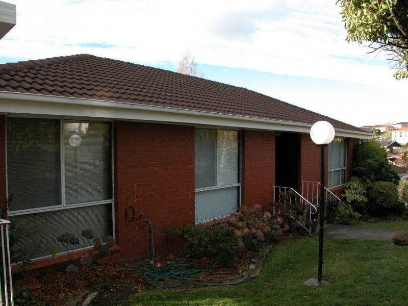 34A Willowdene Avenue, Sandy Bay TAS 7005