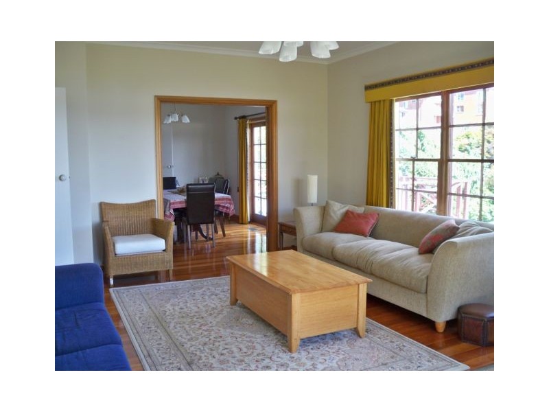 13 Wandeet Place, Sandy Bay TAS 7005