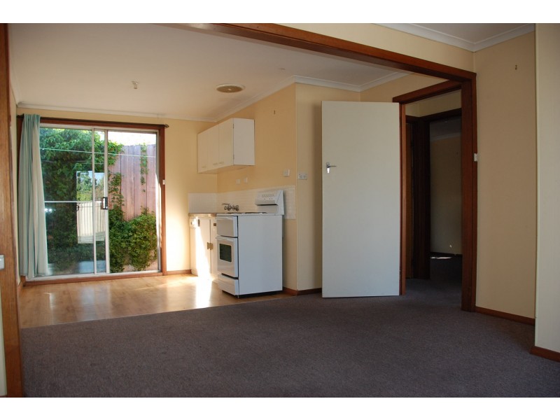 4/26 Bedford  Street, New Town TAS 7008