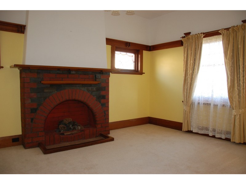 4 Joynton Street, New Town TAS 7008