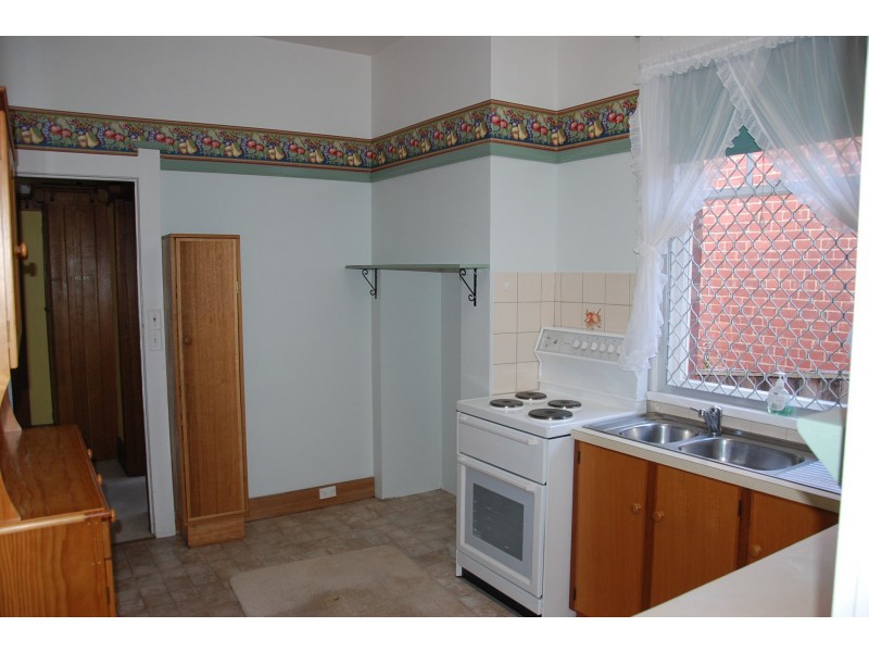 4 Joynton Street, New Town TAS 7008