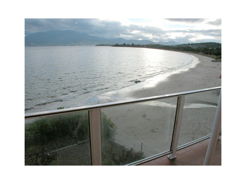 12/19 Howrah Road, Howrah TAS 7018