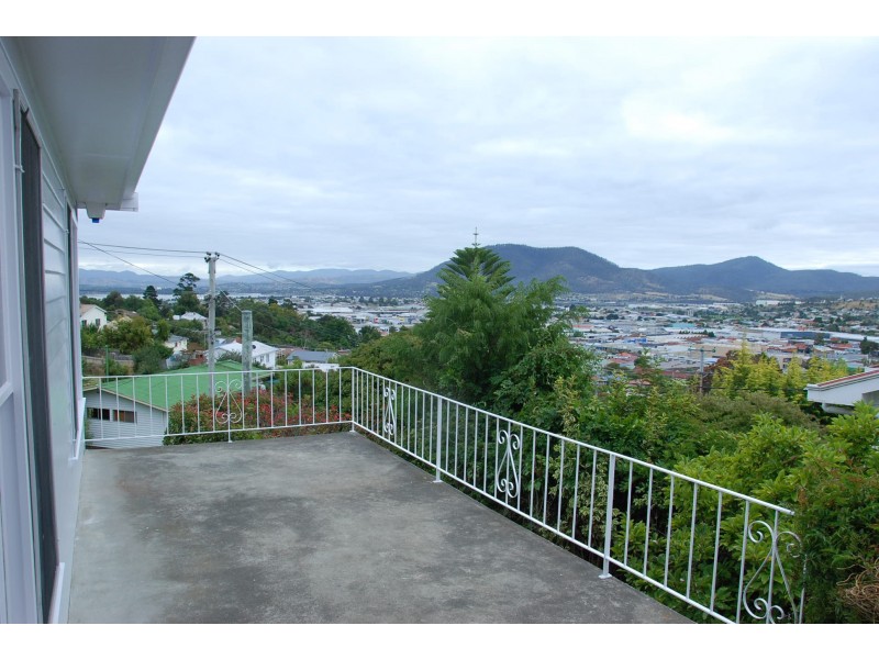 22 Walch Avenue, Moonah TAS 7009