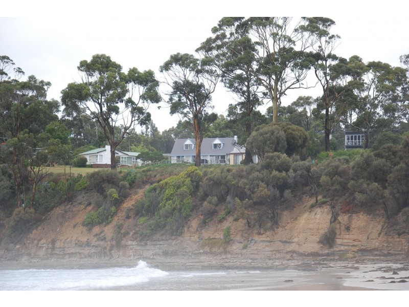 5 Bluff Road, Spring Beach TAS 7190