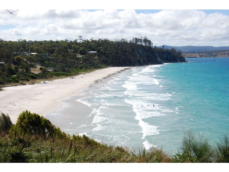 5 Bluff Road, Spring Beach TAS 7190