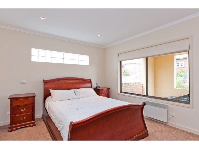 25 Jennings Street, New Town TAS 7008