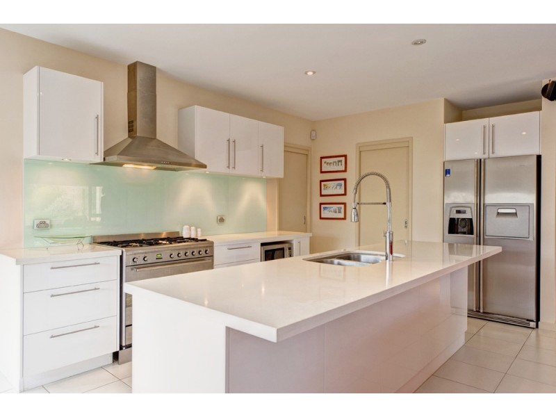 25 Jennings Street, New Town TAS 7008